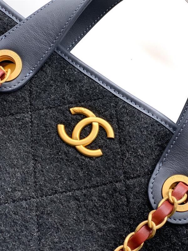 2026127214758864 900